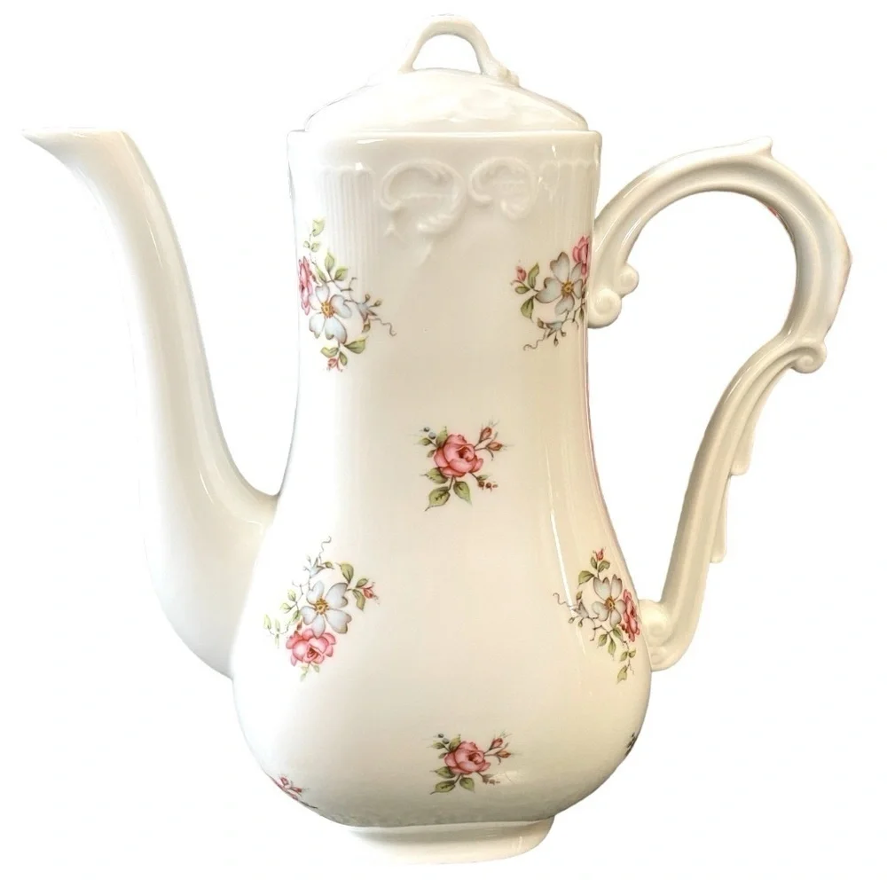 Princess House teapot, Rose Garden pattern, excellent condition, vintage